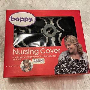 Boppy Full Coverage nursing cover.  One size fits all.  Never used.